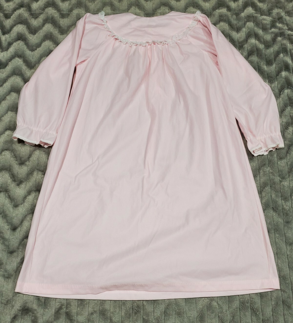 Cotillion Vintage Womens Size M Pink Nightgown Lace Embroidery Flowers