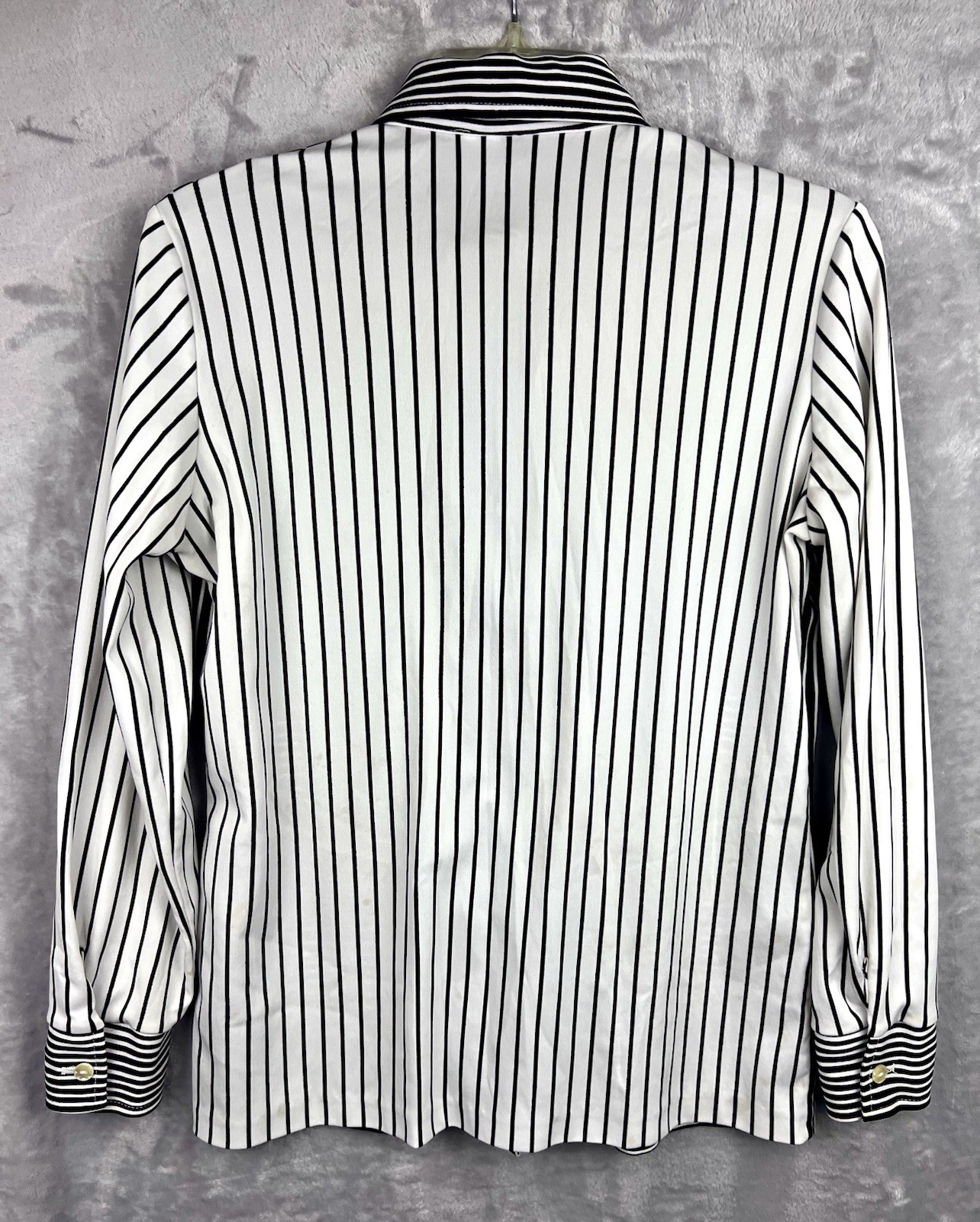 VTG 70’s Wilroy Traveler NY Women’s Button Up Blouse M/L Geometric Mod Maze