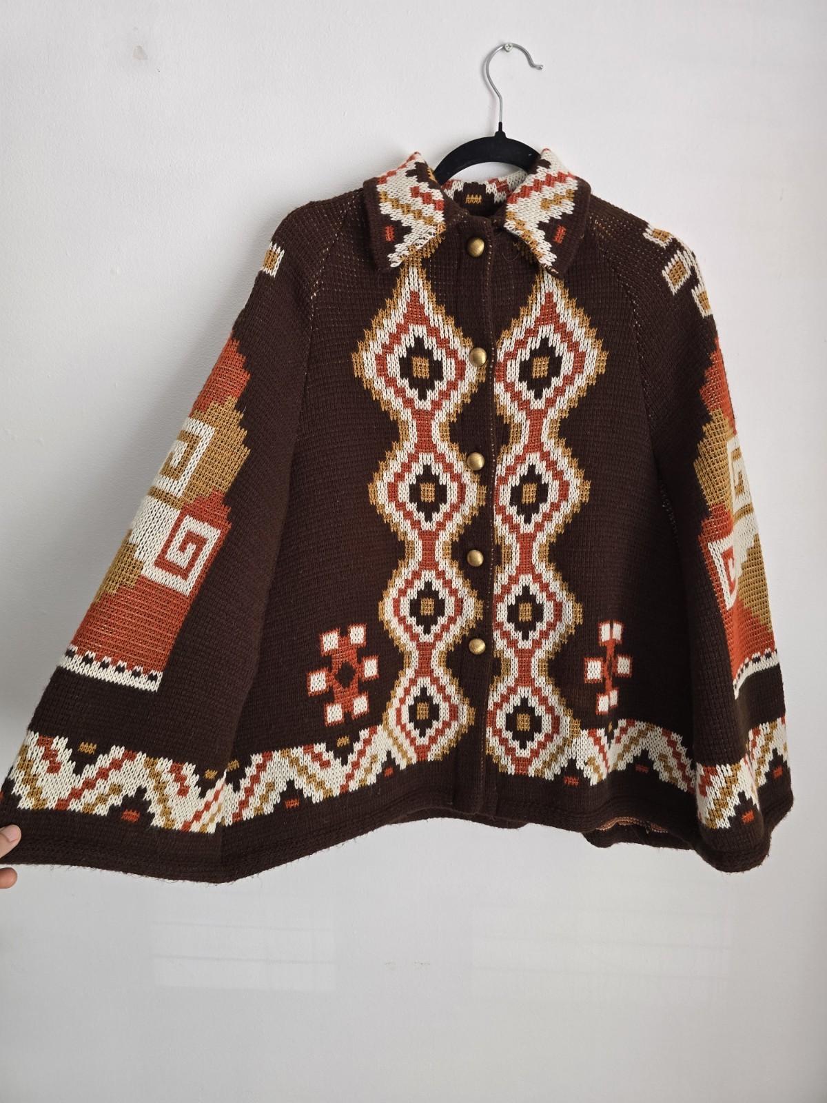 Montgomery Ward Vintage Knit Cape Brown Orange White Yellow Geometric Acrylic