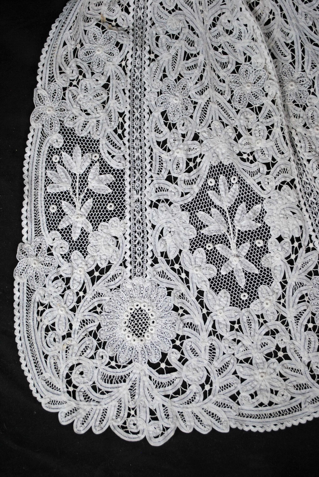 EDWARDIAN BATTENBURG TAPE LACE COAT 1908