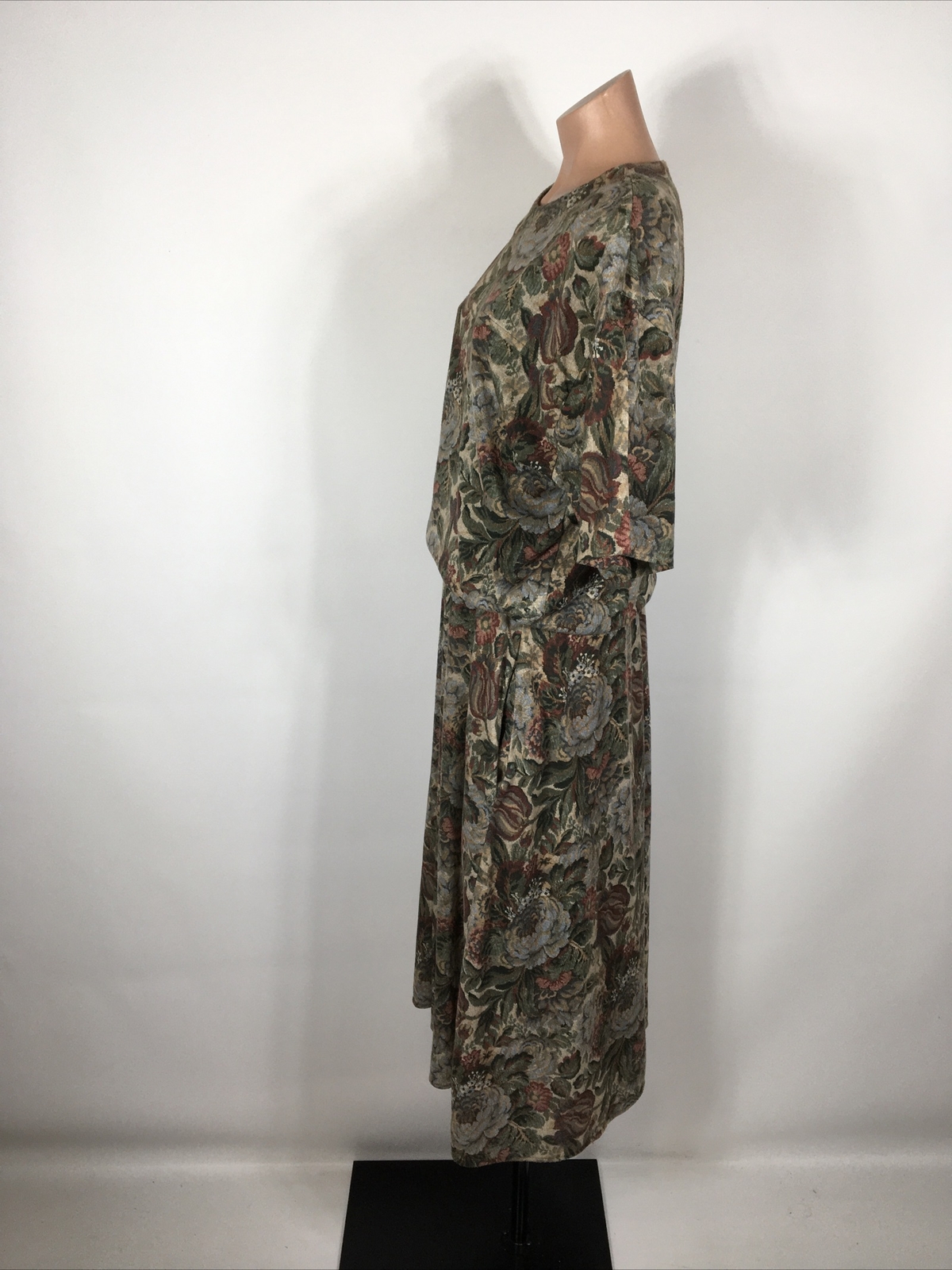 Vintage Gorgeous 80s 1980s FLORAL cottagecore Tapestry dress 14