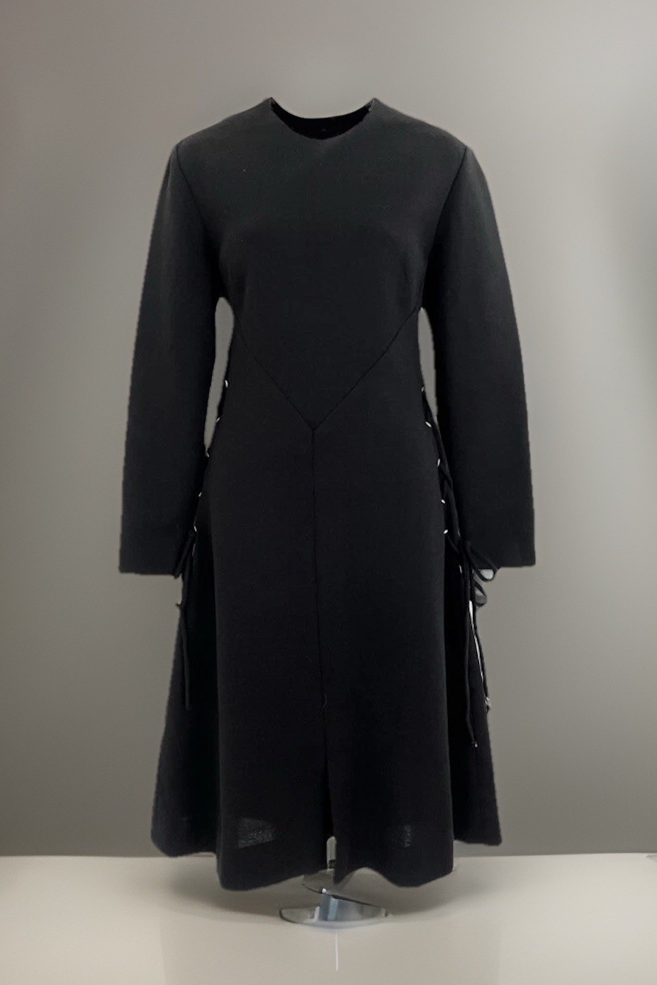 Vtg PIERRE LUCEE Wool Bl.Dress M/L Black Long Sleeve Lace-Up Sides Whimsigoth