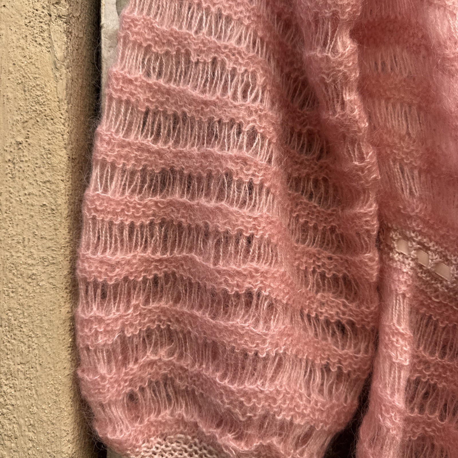 Vintage 1930s Pink Mohair Knit Wool Sweater Cardigan Balloon Sleeves Dress Top