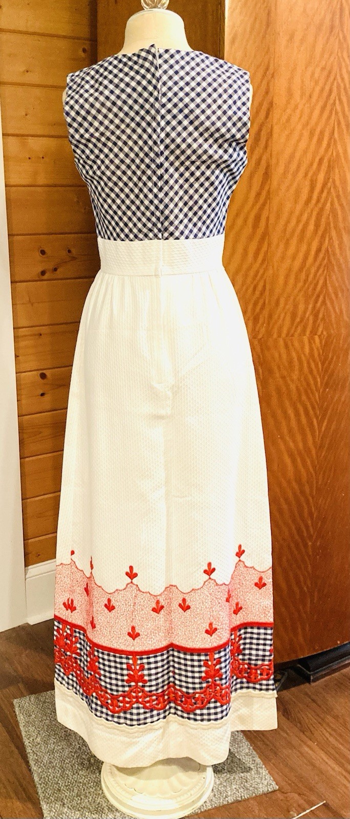 Vintage 1970s maxi dress hippie dress Boho cottage core Candi Jones style