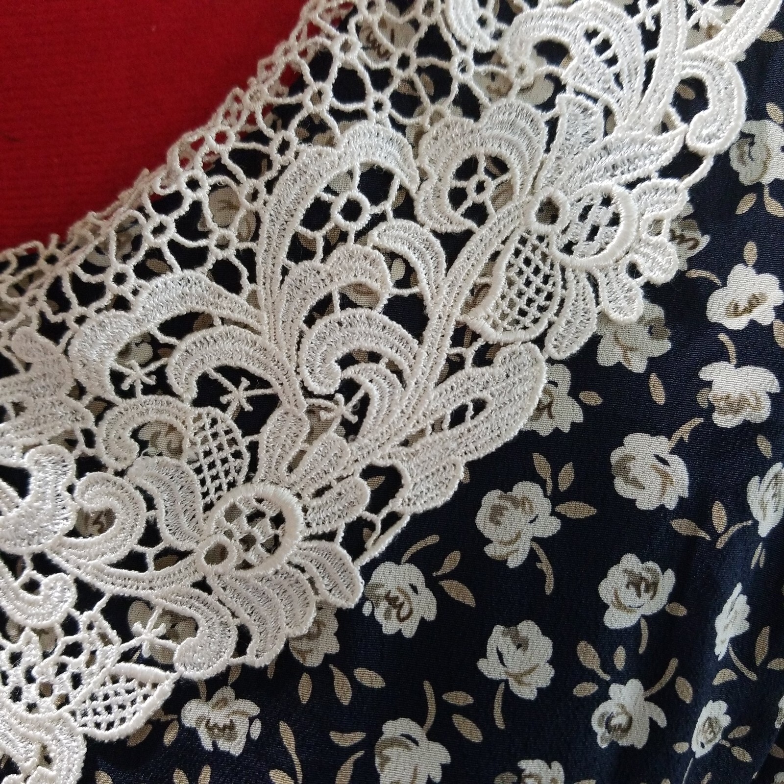 Floral Vintage Dress with Lace Collar Made in Japan Navy Blue
