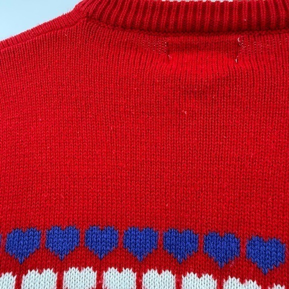 Vintage objectives rainbow heart red sweater kidcore 80s/90s
