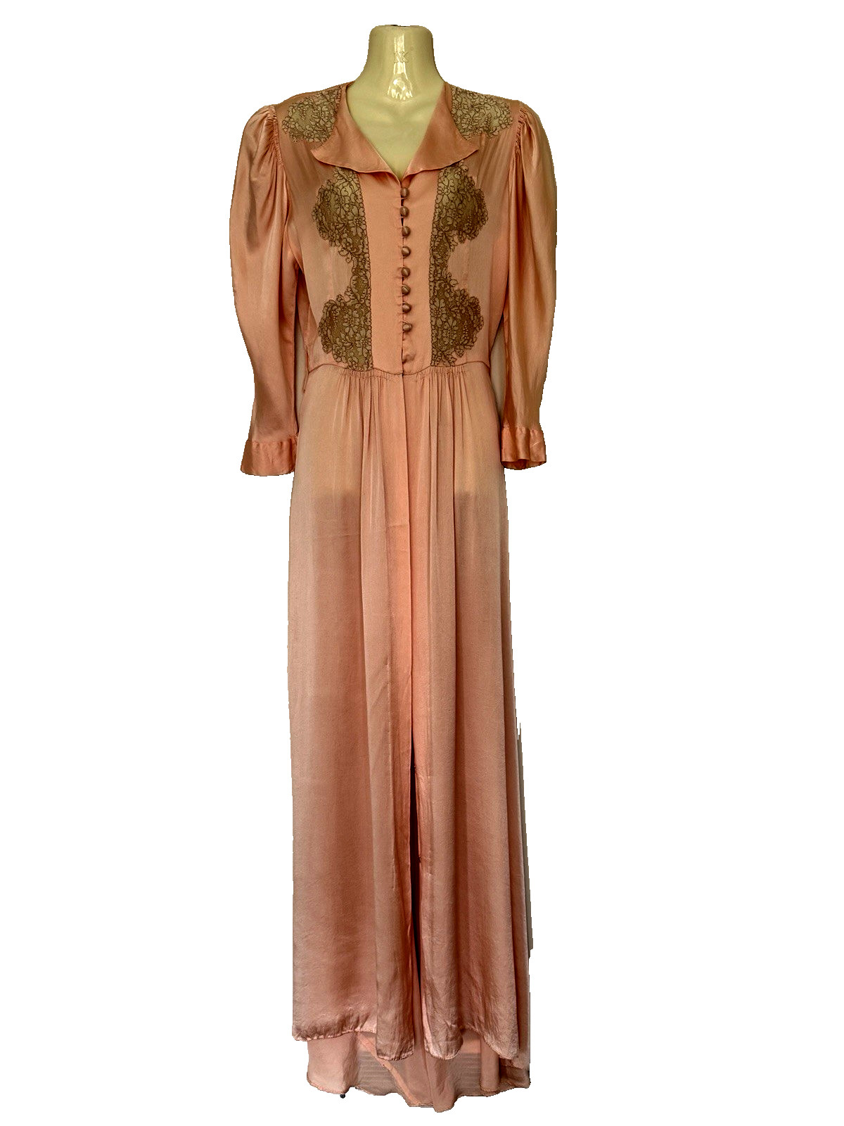 1930s FAMOUS-BARR Peachy Pink SILK NEGLIGEE Boudoir Robe Peignoir S Lace Trim