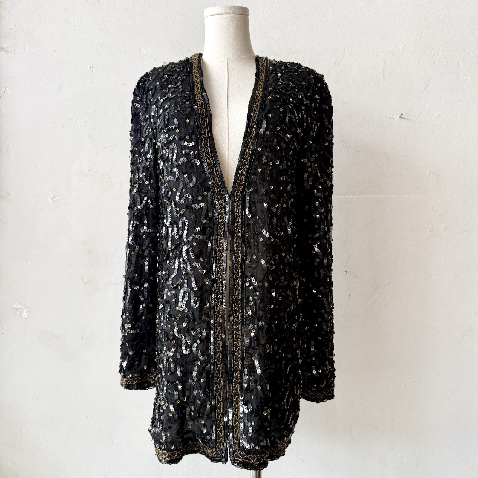 1980’s~1990’s All Silk Beaded & Sequin Jacket By Style works •S/M
