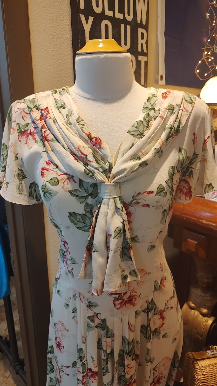 VTG 80s Jane Singer Cottagecore Dress SZ 10 USA Gorgeous Floral