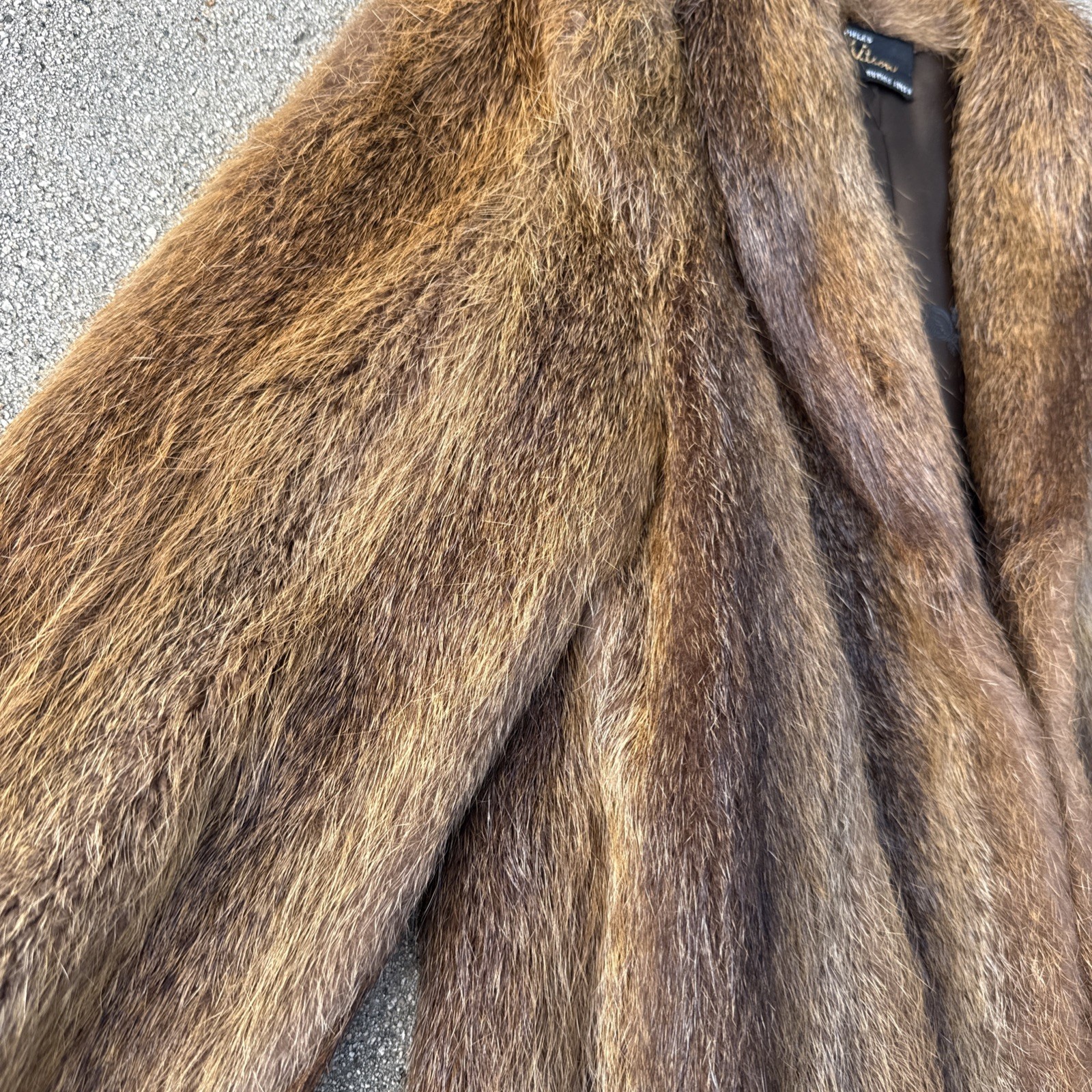 Argentina Golden Nutria Shades of Brown Fur Coat Shoulder Pads SZ M – L