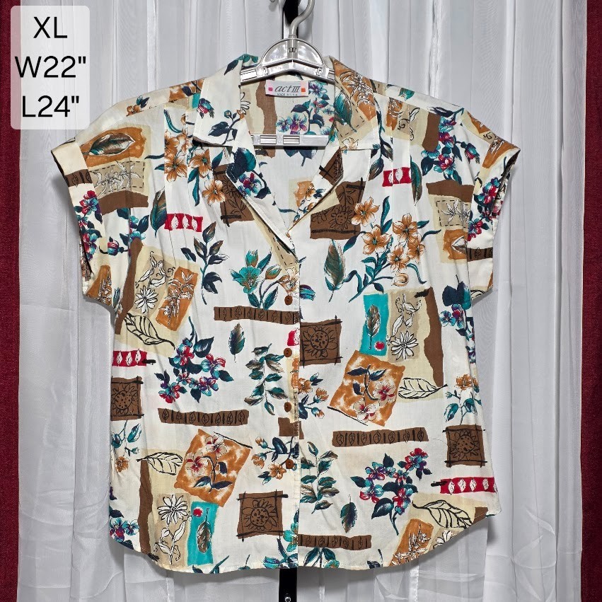 Vintage Act III Floral Geometric Button Down Camp Shirt Blouse Fits XL USA