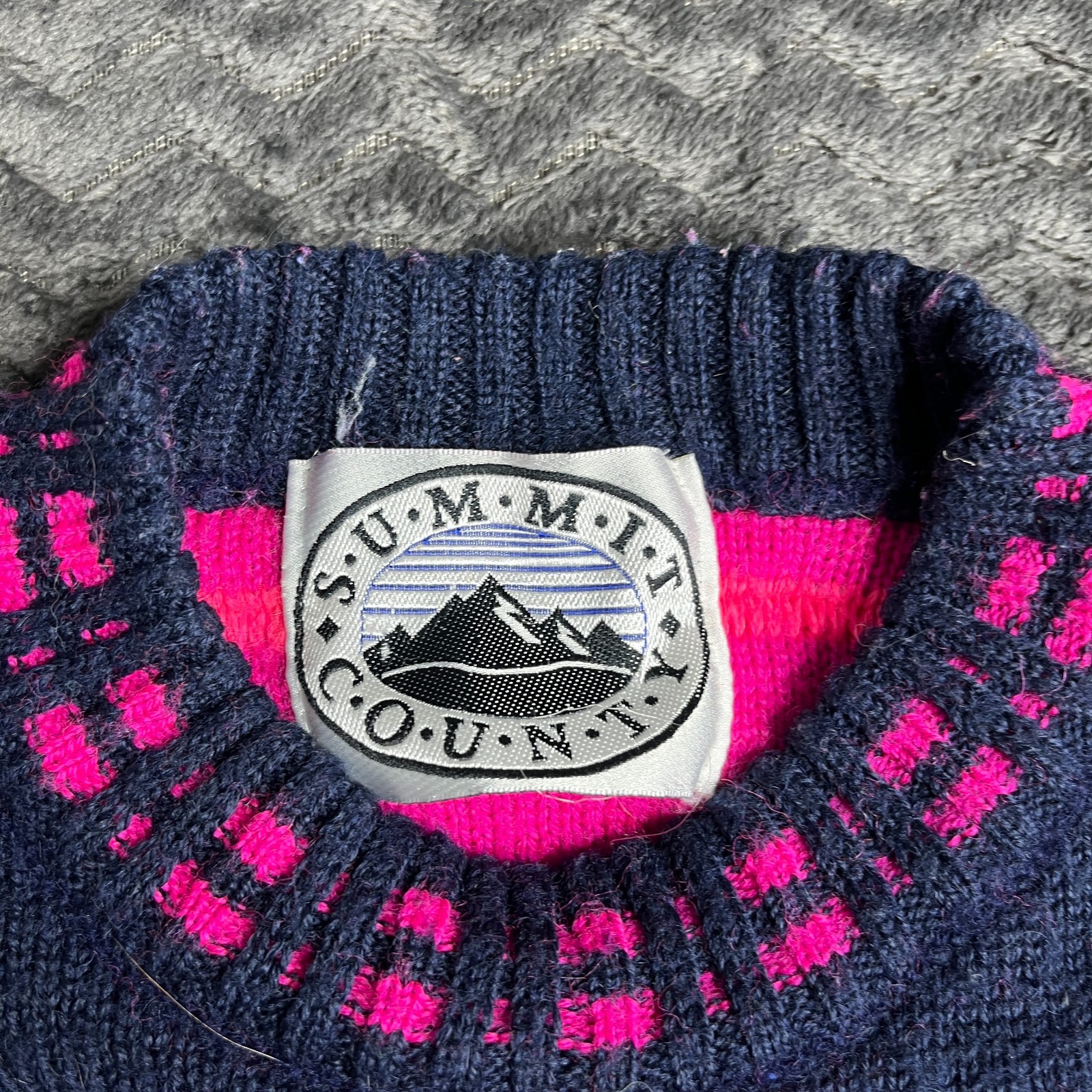 Vintage 1990s Sweater Summit County Women’s S Pink Colorful Vtg 90s