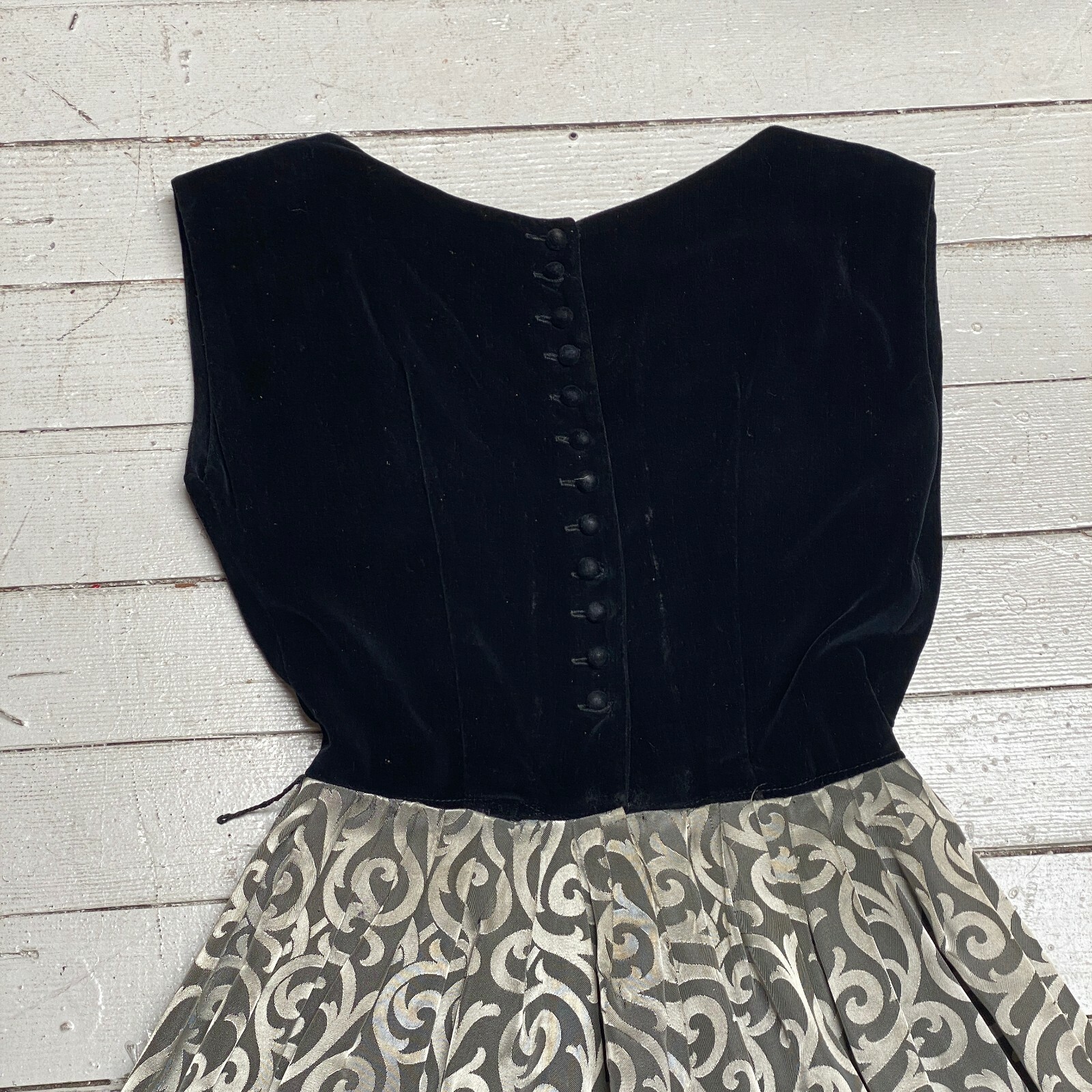 VTG 1950s JUNIOR TOWNE Sliver Brocade Black Velvet Full Skirt Party Dress XS