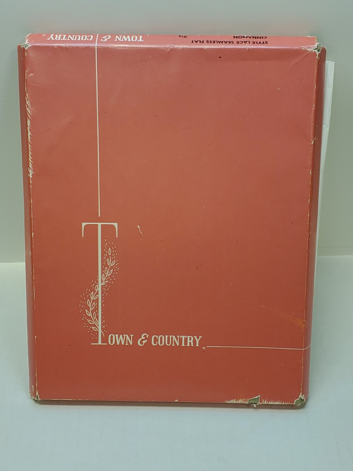 Town & Country Style Lace Seamless Flat 9 1/2 Cinnamon Set Of 2 Vintage