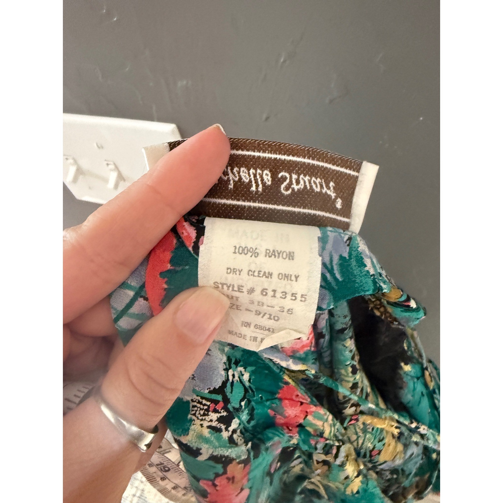 Michelle Stuart Vintage Floral Rayon Midi Dress Teal Multi Strappy Back 9/10