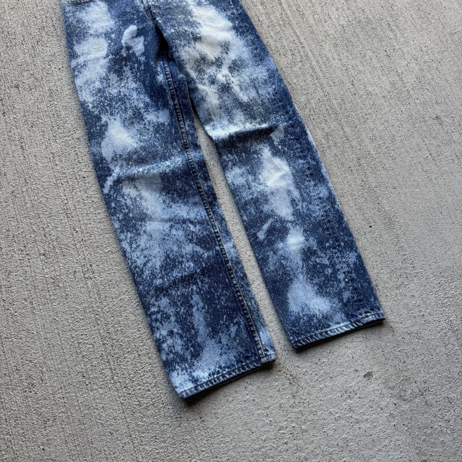 1980s Bleached Made in USA Levi’s 501s Jeans 26×28