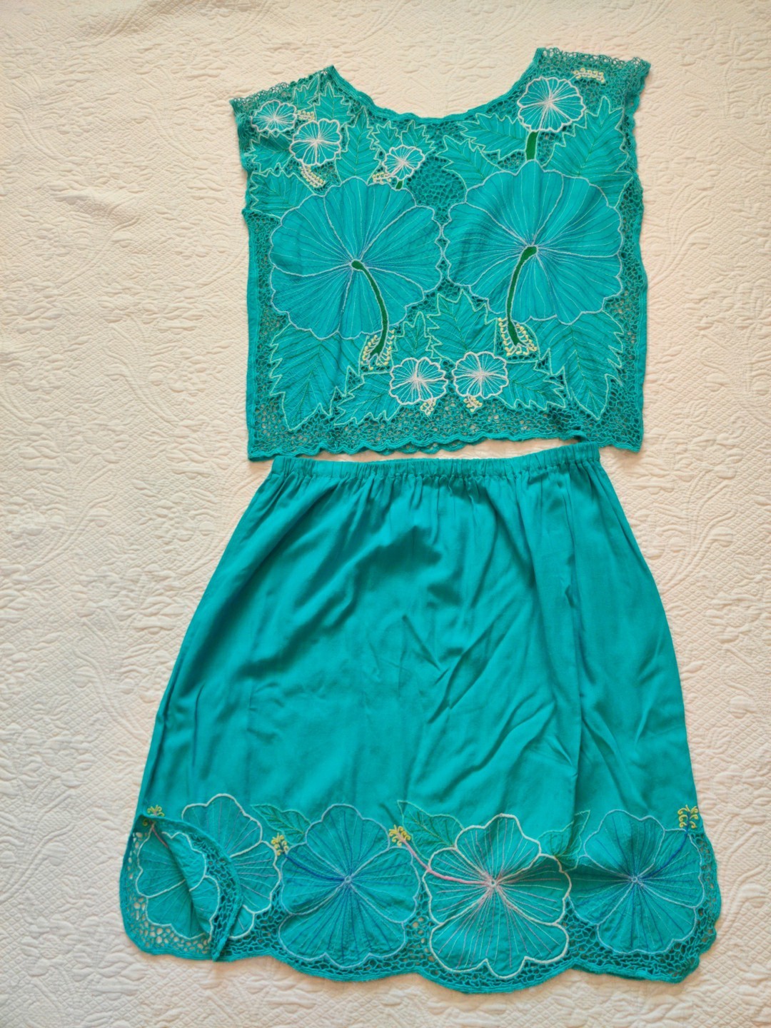 Vintage 90s Floral Cut Lace Top & Skirt Tropical Hawaiian Beach Set