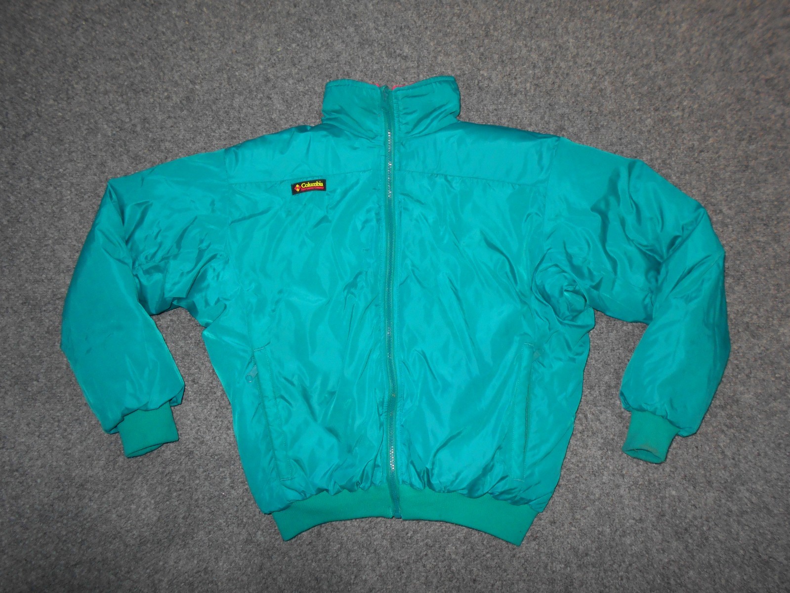 COLUMBIA VTG 80’S WOMENS MEDIUM REVERSIBLE DOWN FILLED PUFFER JACKET