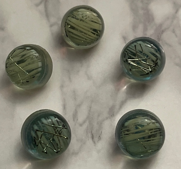 Vintage Lucite Green 5 Dress Small 1/2″ Buttons 103-0