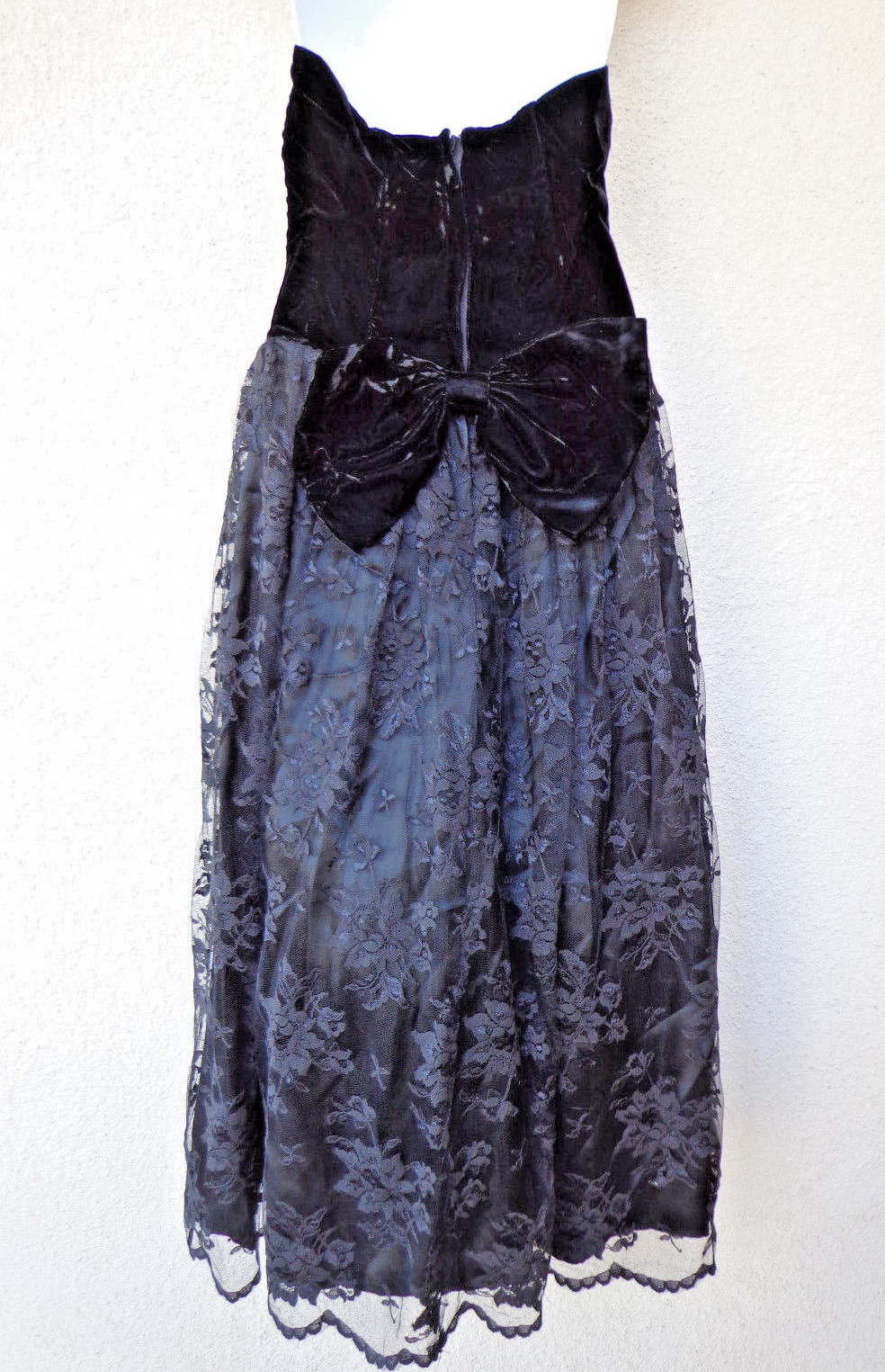 VTG 80s PROM DRESS Strapless Lace Tulle Velvet HUGE BOW Sequins Full Skirt NWT
