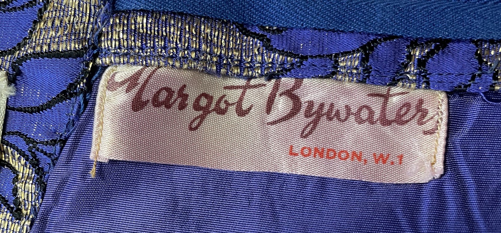 Vintage Margot Bywaters London Pamela Gown Purple/Gold