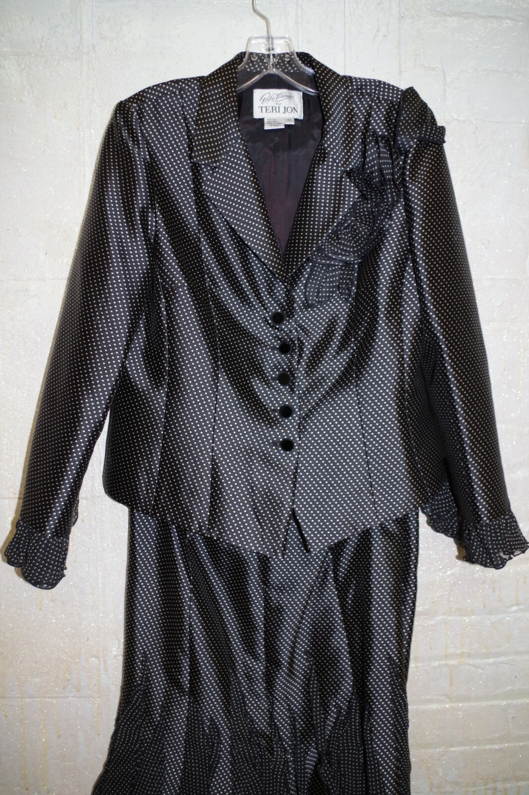 C5 Rickie Freeman for Teri Jon Polka Dot Skirt Suit Silk & Wool 12 Black & White