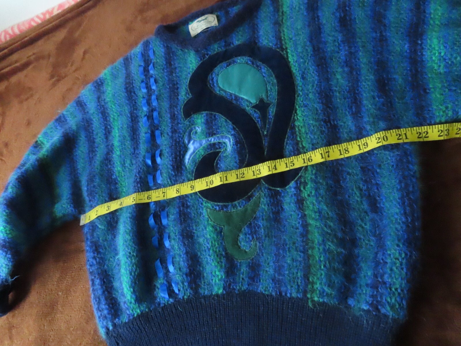 Vintage Women’s Blarney Woollen Mills pure new Wool Ireland Sweater no size