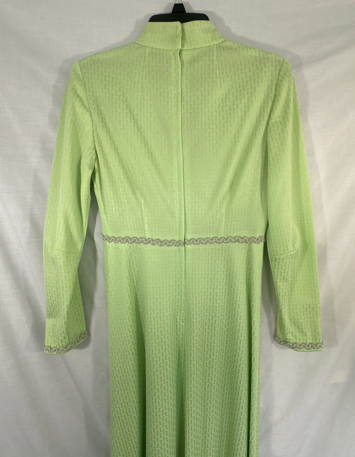 Vtg 60s Maxi Dress Empire Waist Green W/Gold Jacquard Beaded Trim 34″ Bust S 6/8