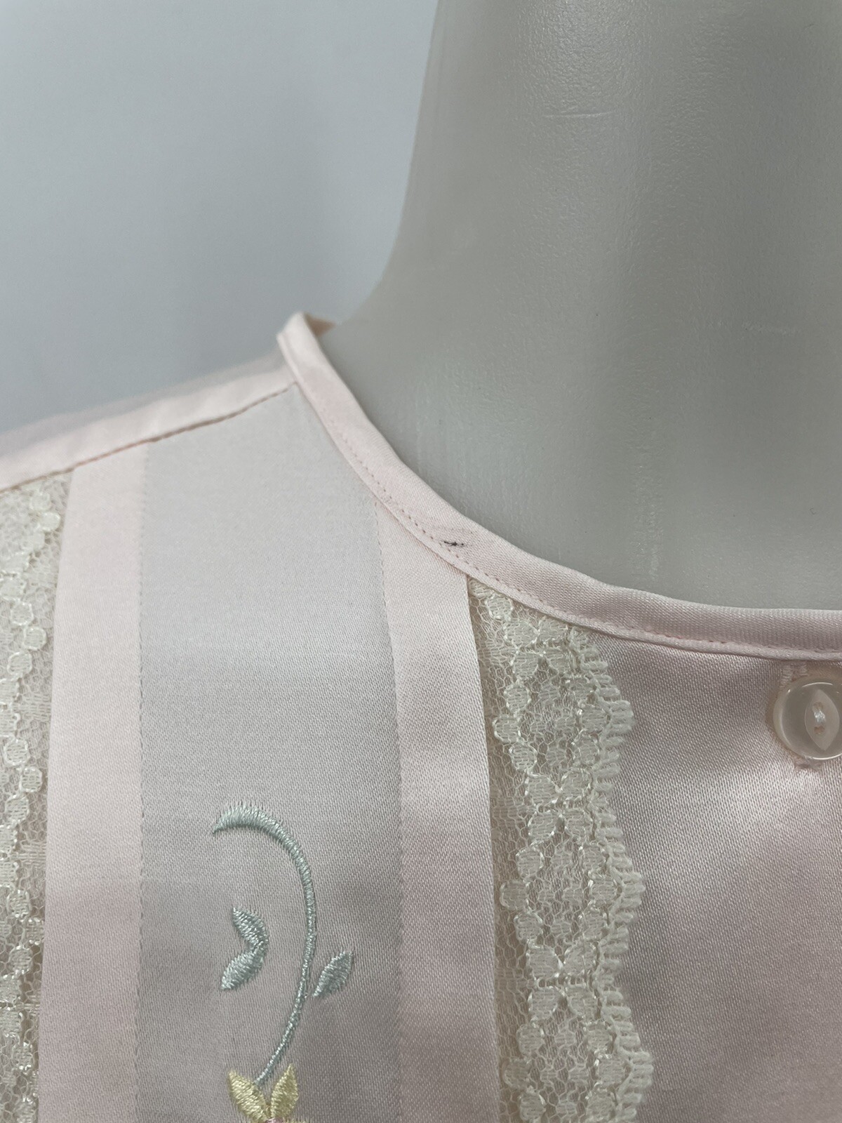 Vintage Talbots Intimates Nightgown Sleepwear Pink Embordered Lace Sz Small NWT