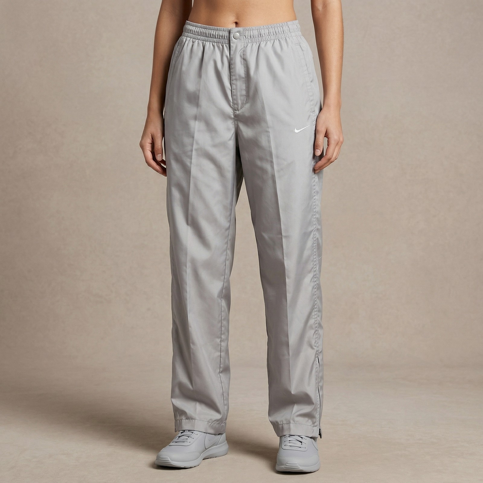 Nike Women’s Track Pants Grey Baggy Y2K Vintage Mesh Lined Ankle Zip Size S