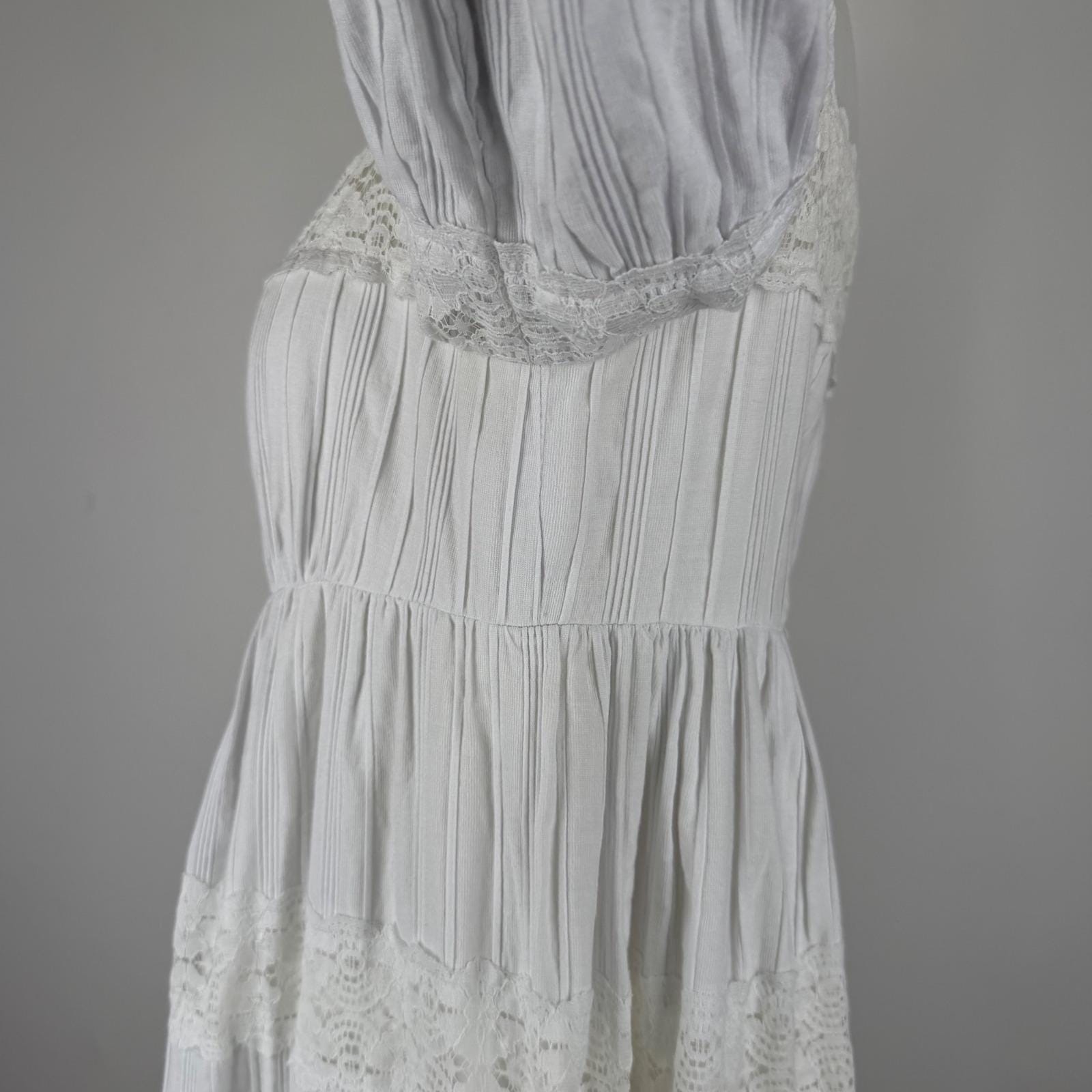 Vintage 70s White Maxi Dress Pleated Cotton Boho Wedding Cottagecore Size S