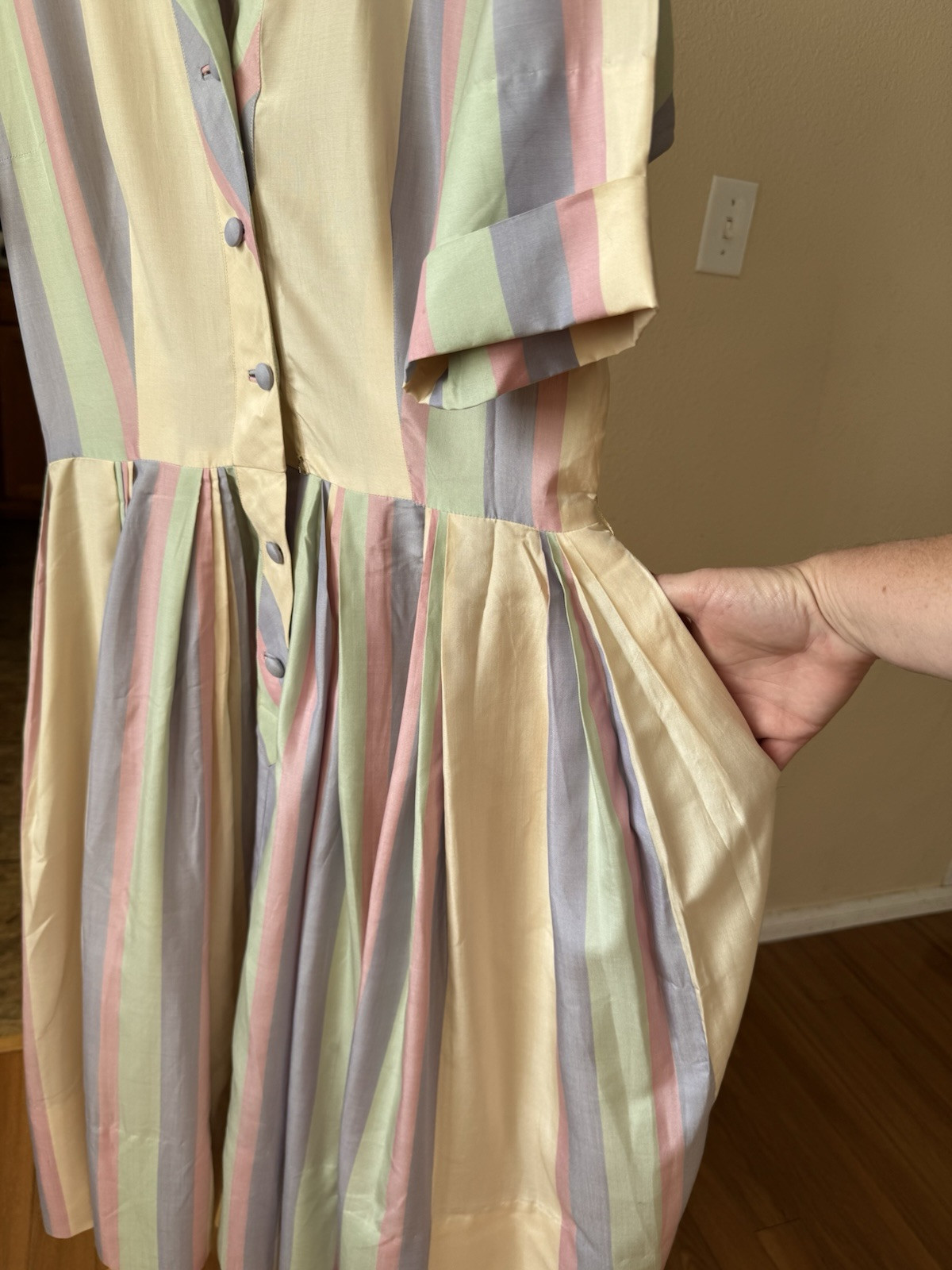 Vtg Miss Serbin Pastel Stripe Shirt Dress Pockets Size 16 Pink Purple Green 28”