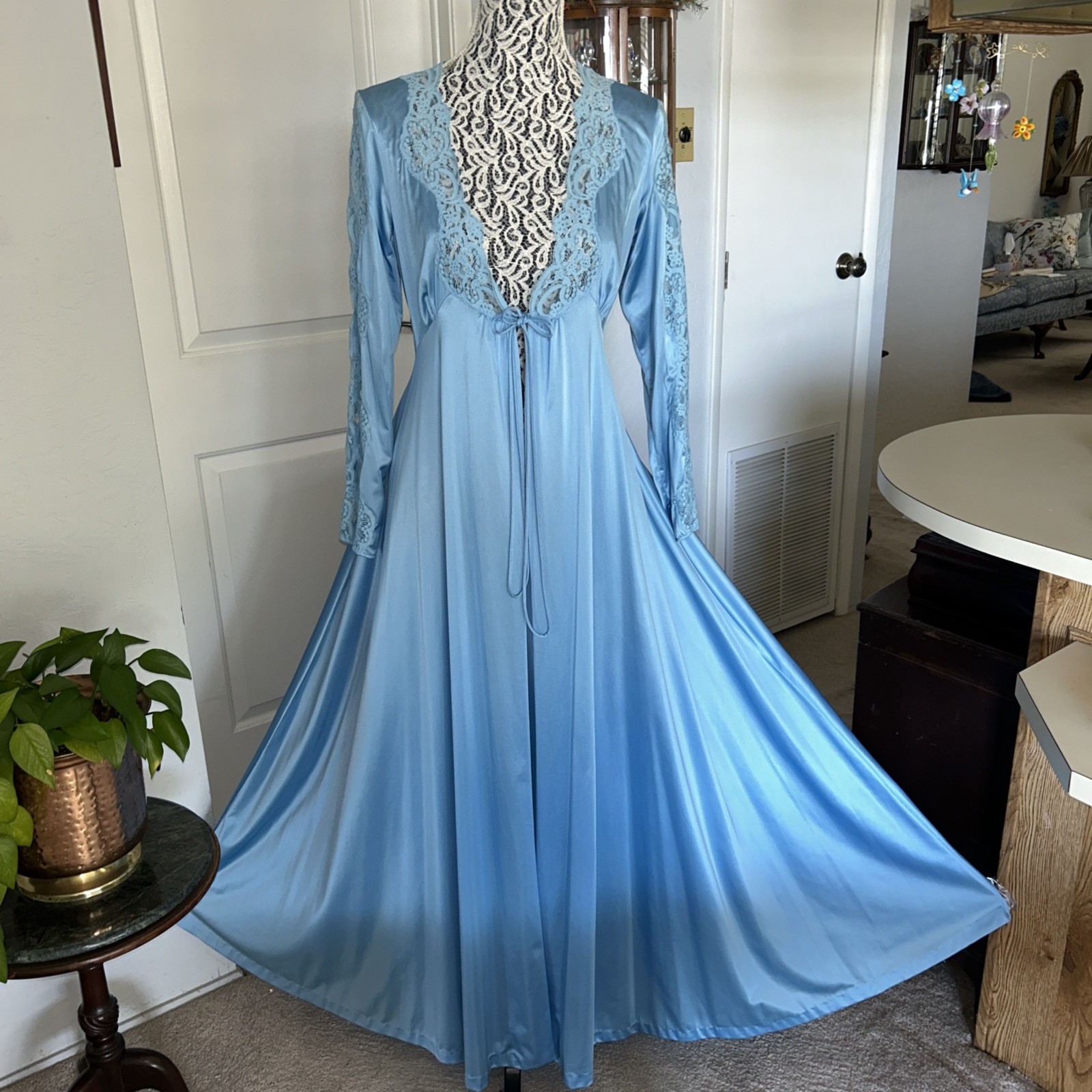 Vintage Lily Of France Blue Long Nylon Robe-Lace-Small