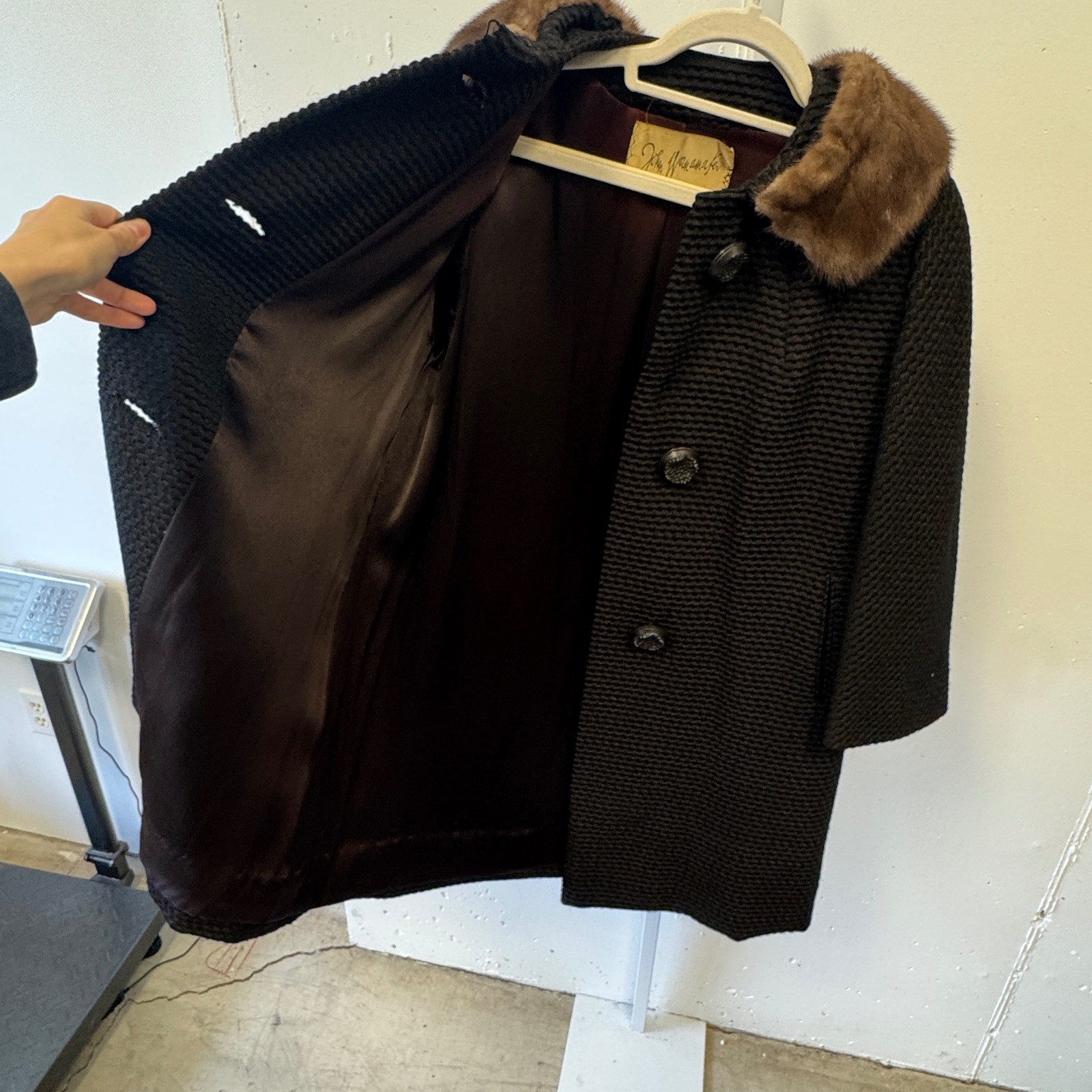 Vintage John Wanamaker Fur Collar Textured Wool Overcoat ILGWU Union Made Black