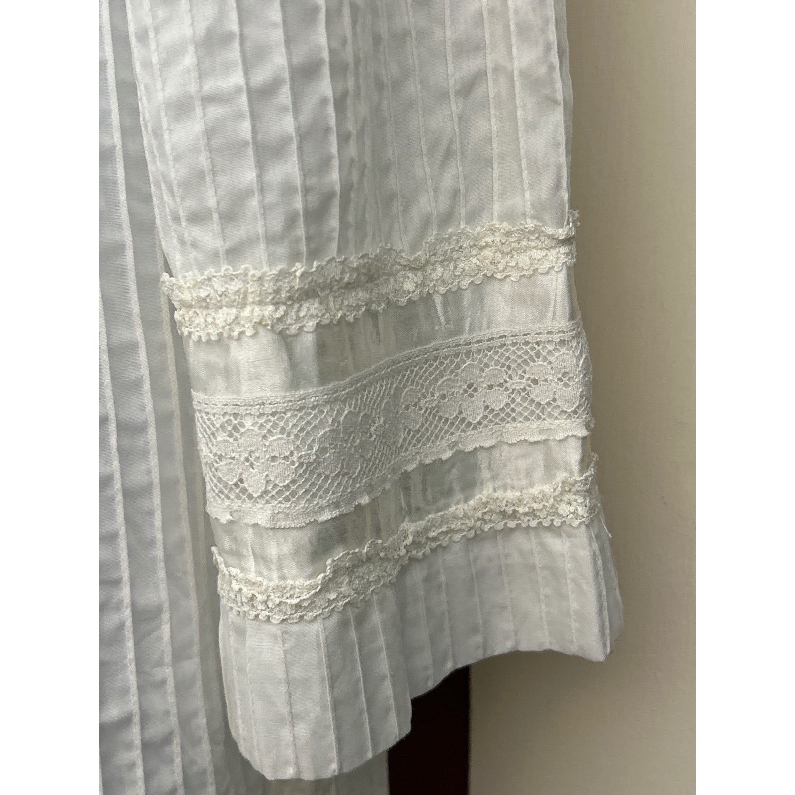 Vintage Victorian Maxi Dress Cottagecore Ethereal White Lace Nightgown Antique