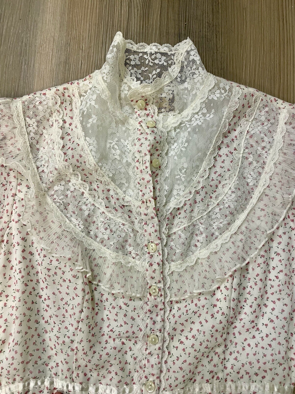 Vintage Mint Condition Gunne Sax By Jessica White Floral Dress