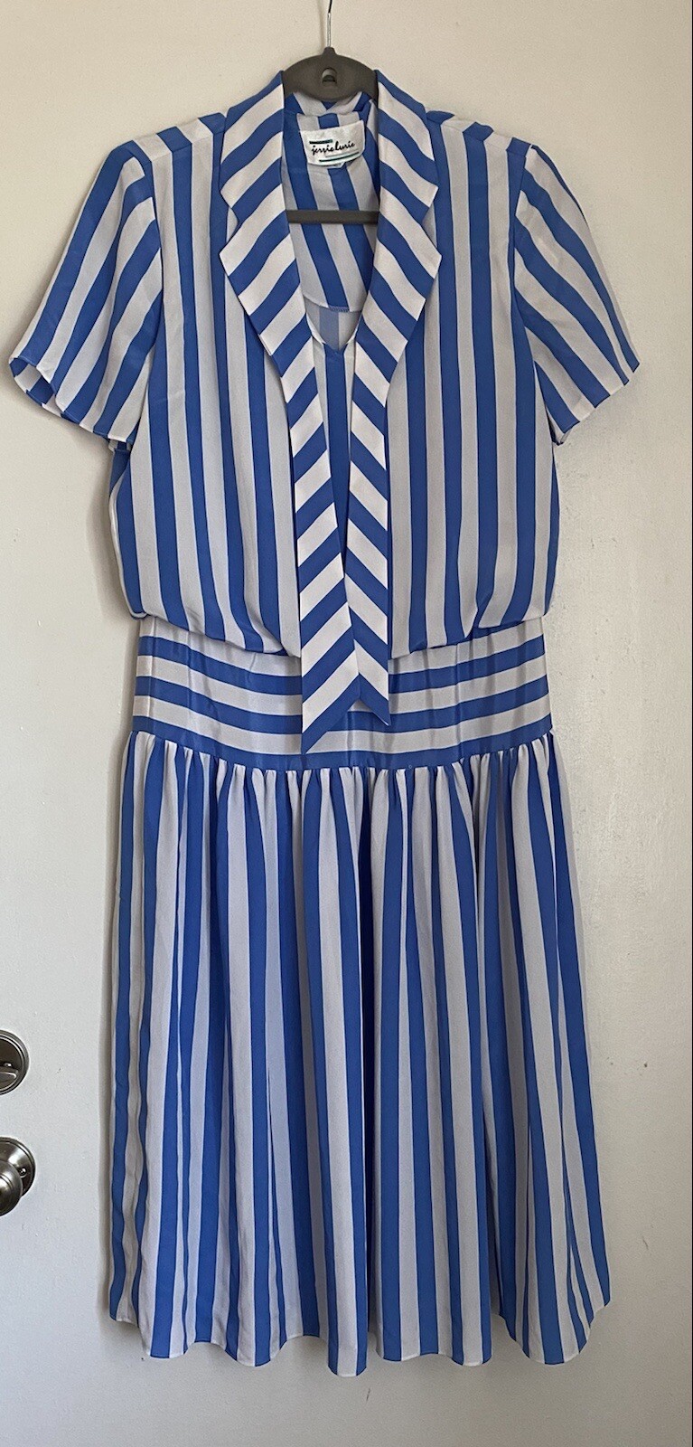 Trends by Jerrie Lurie Striped Shirt Dress with Cinch Waist and Tie size 10