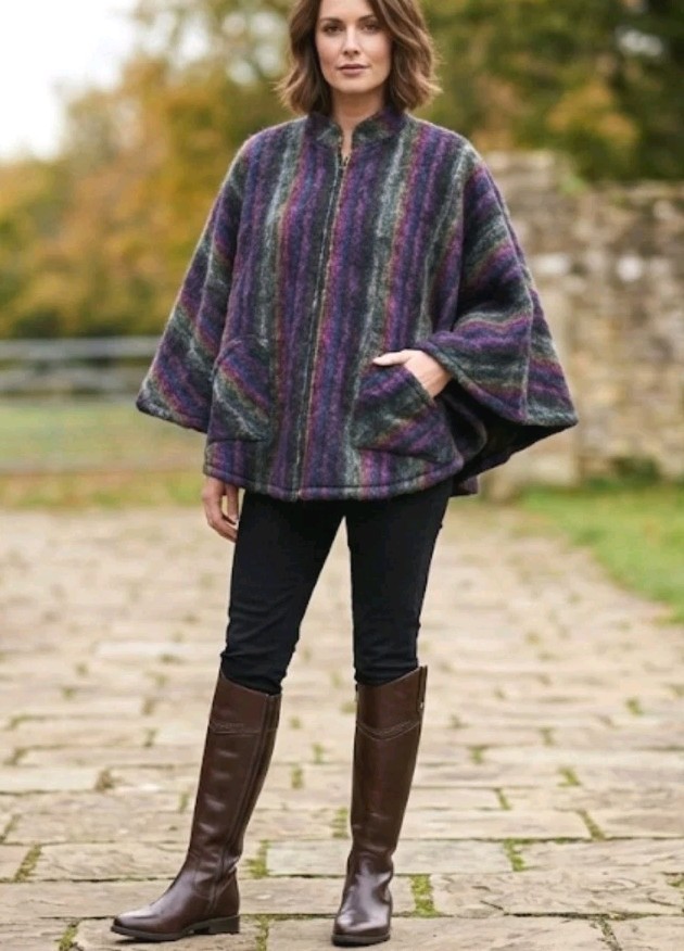 Vtg Donegal Design Handwoven Mohair Wool Cape Poncho Jacket Full Zip Ireland! OS