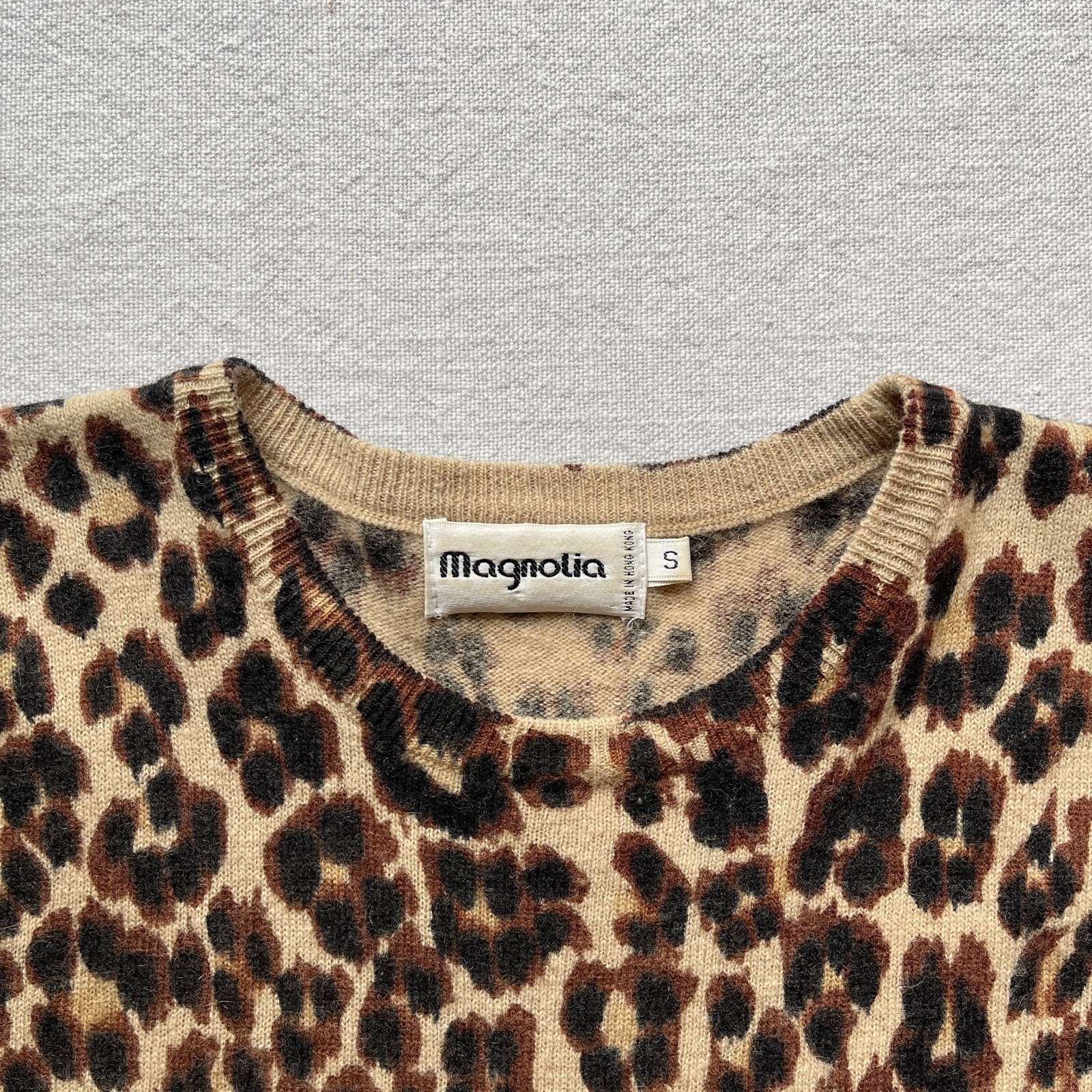 Vintage 80s Magnolia Leopard Animal Print Wool & Angora Crew Neck Sweater