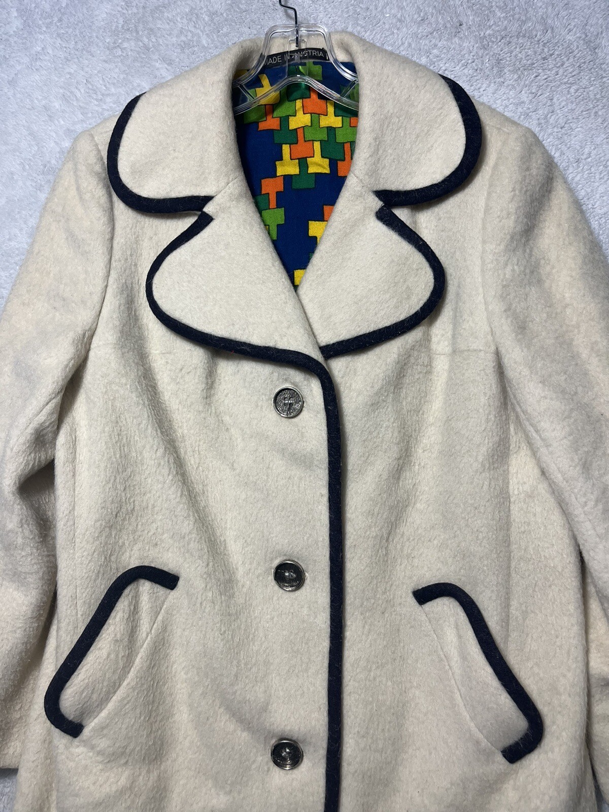 Vintage Pristine Lodenfrey 1842 Ivory Wool Outdoor Peacoat Australia Size 14.