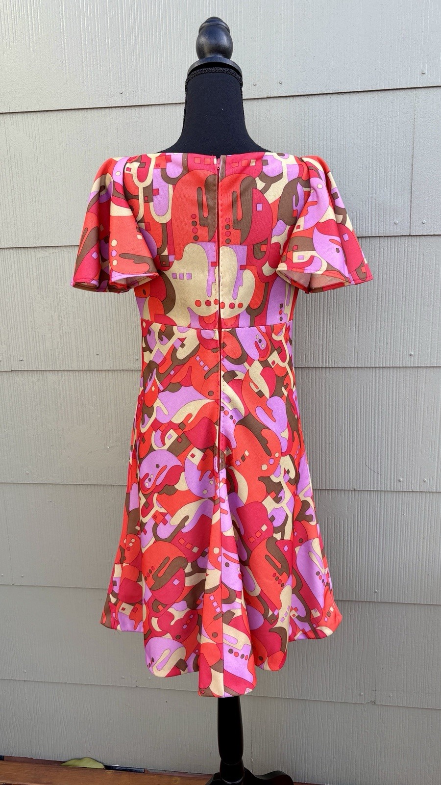 vtg 60s Colorful Geometric Print Flounce Sleeve Psychedelic A-Line Swing Dress