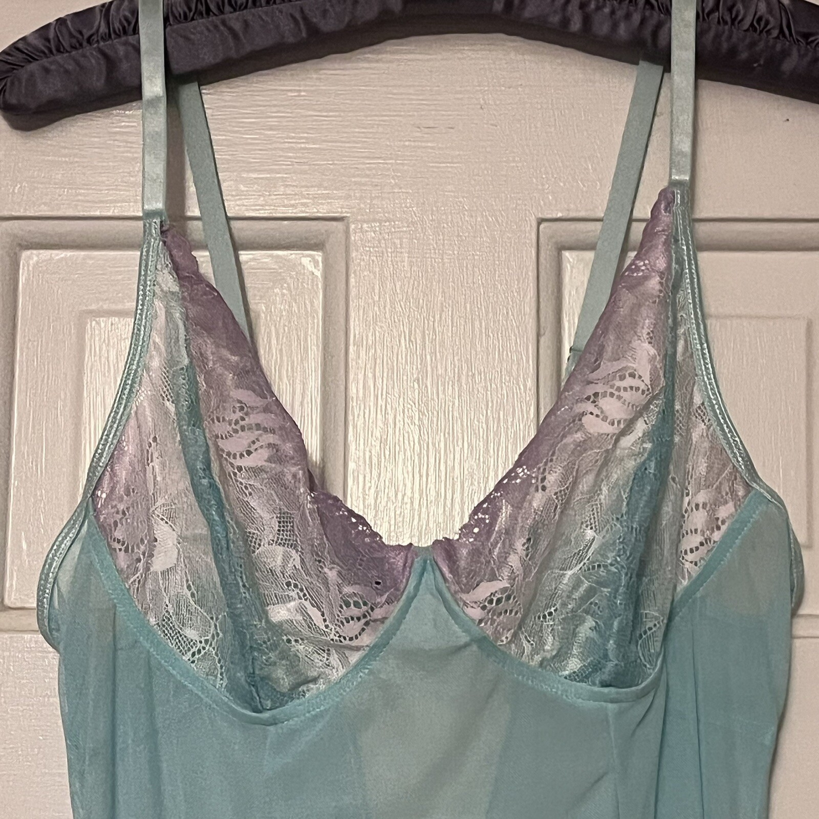 Vintage Ultra Feminine Aqua Lace Trim Mini Slip w/Adjustable Straps Size XL
