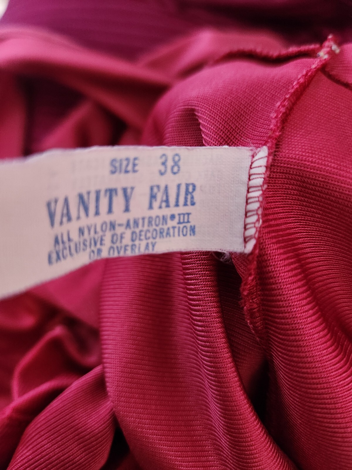 Vintage Vanity Fair Wine Flowy Nightgown Dupont Nylon Sz 38 USA *ISSUES*