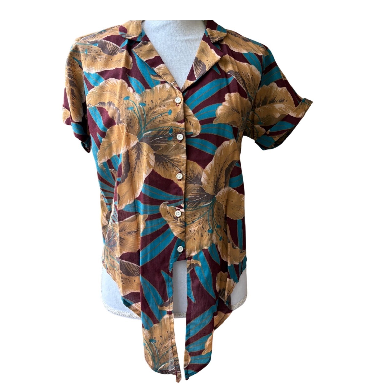 Vintage Tropical Floral Tie Front Shirt Women’s Medium Burgundy
