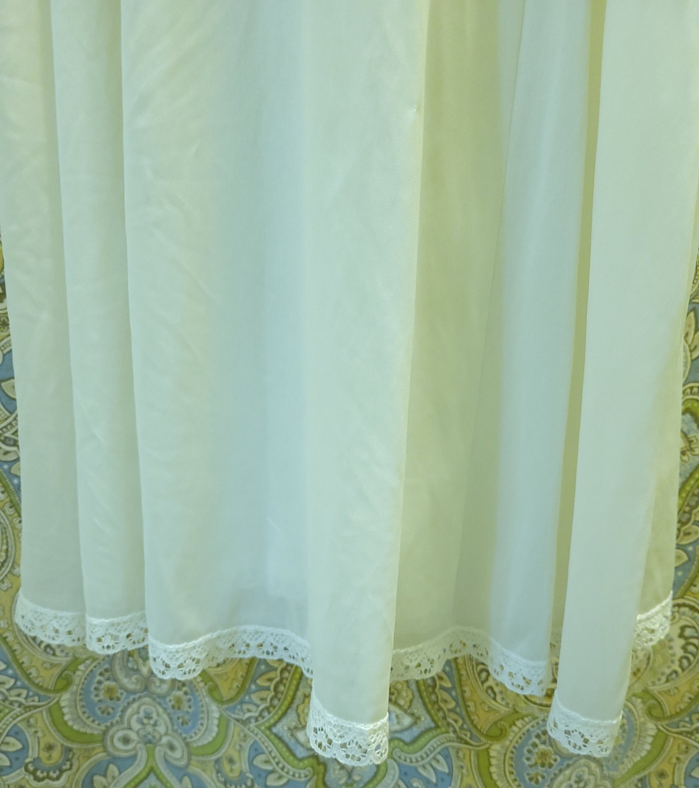 Sears Vtg Doesn’t Slip Anti-Cling Full Length Nylon Dress Sz 34 Tall Length