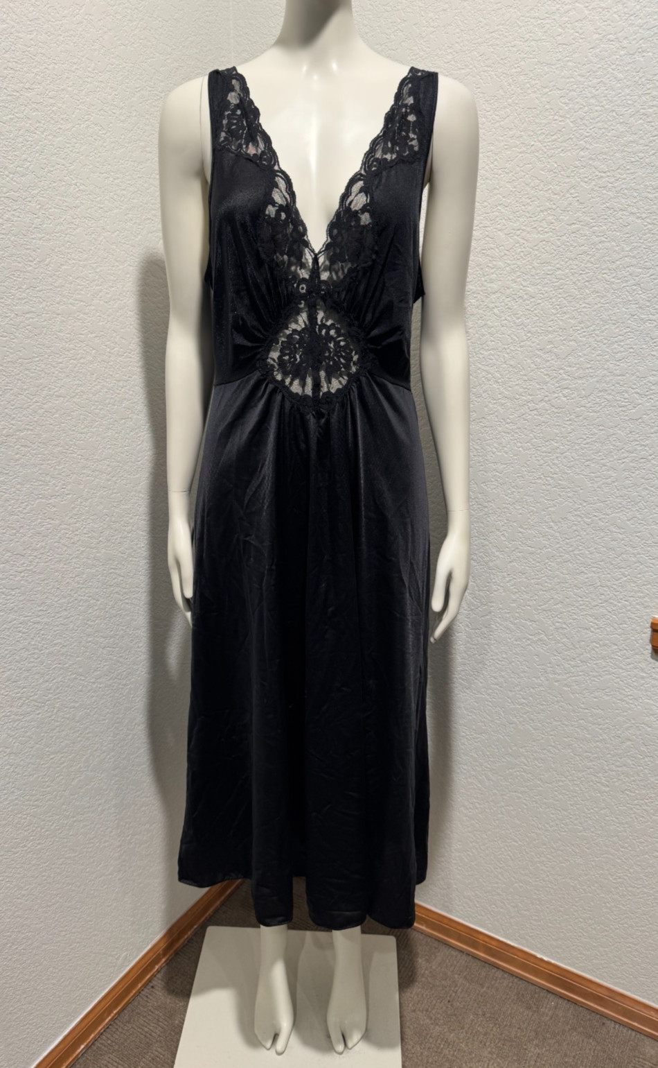 Vintage Vanity Fair Womens Midi Slip Dress Nightgown L Nylon Lace Lingerie Fairy