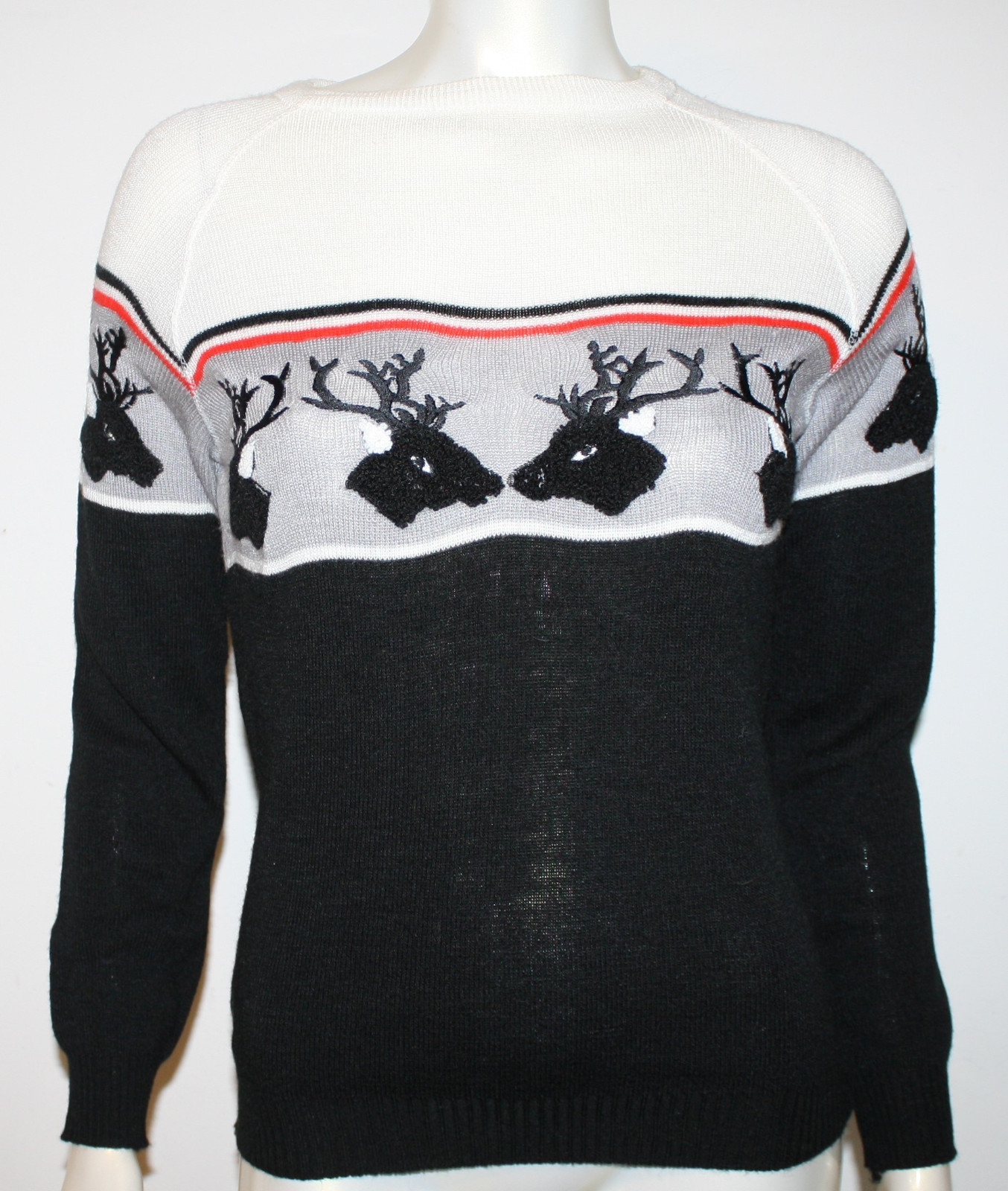 VINTAGE Elk Reindeer Deer Intarsia LS Ski Sweater S Acrylic Cyn Les Shirlee