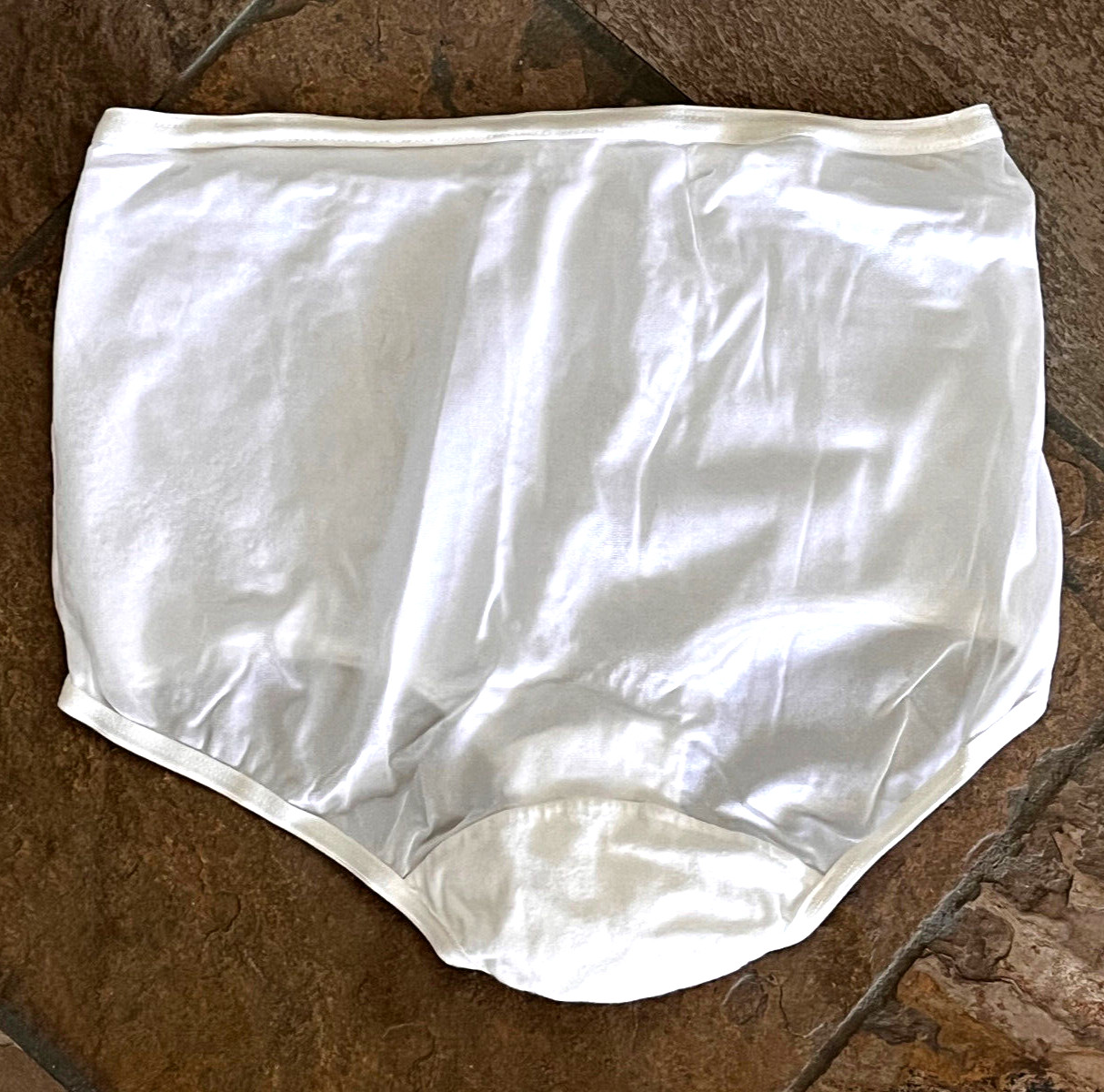 624 COTILLION Medium WHITE Shiny SATIN 100% Nylon Brief Panties NWOT #909