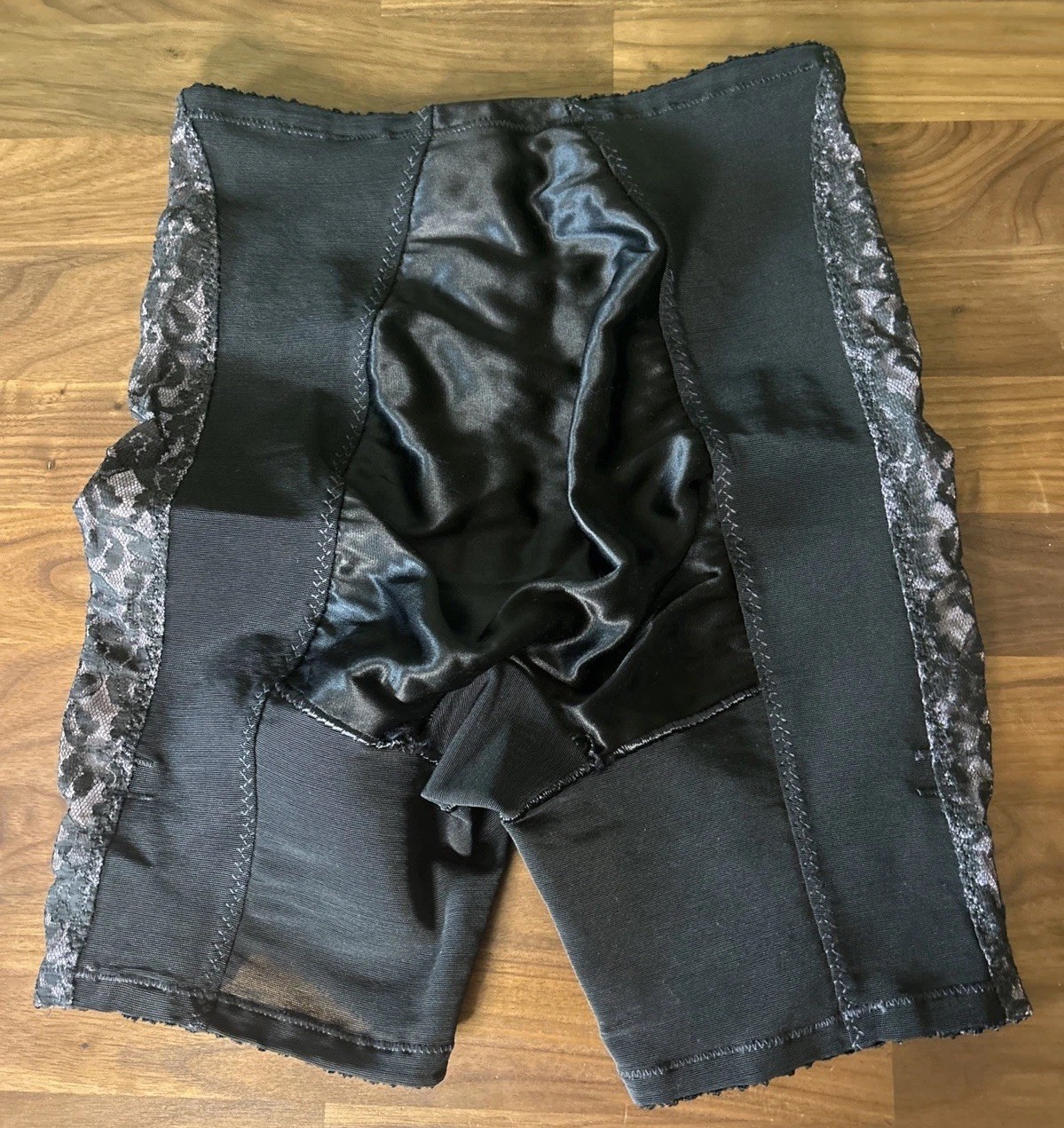 Vtg BIEN JOLIE SZ4 Nylon Lace Satin Garter Panty Shaper Pinup USA Sheer Joy RARE