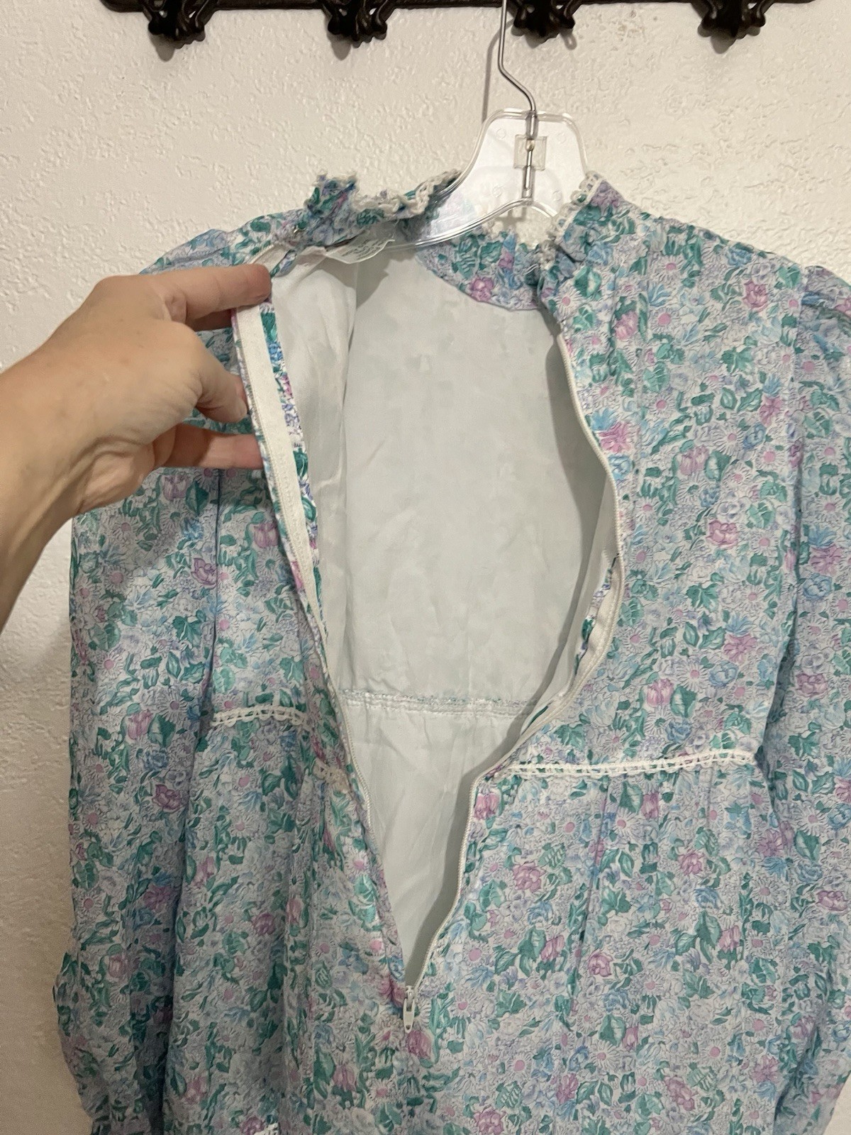 Vtg 1970s Sm English Tiered Prairie Pioneer Ccottagecore Maxi Jane Austen Dress